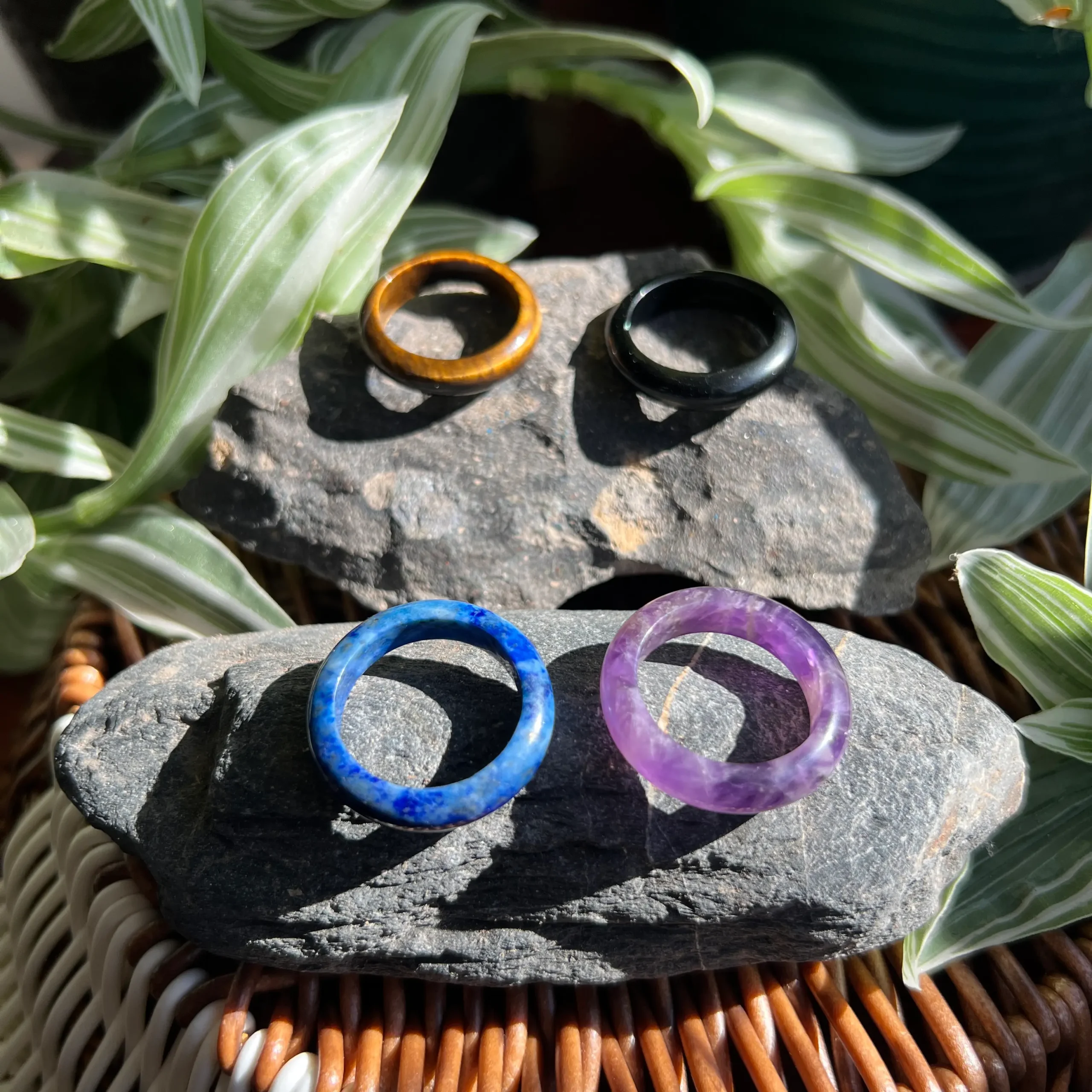 Compra online Anillos de Piedra Natural para Joyería DIY | 21 mm Interior | Lapislázuli, Ojo de Tigre, Obsidiana y Amatista