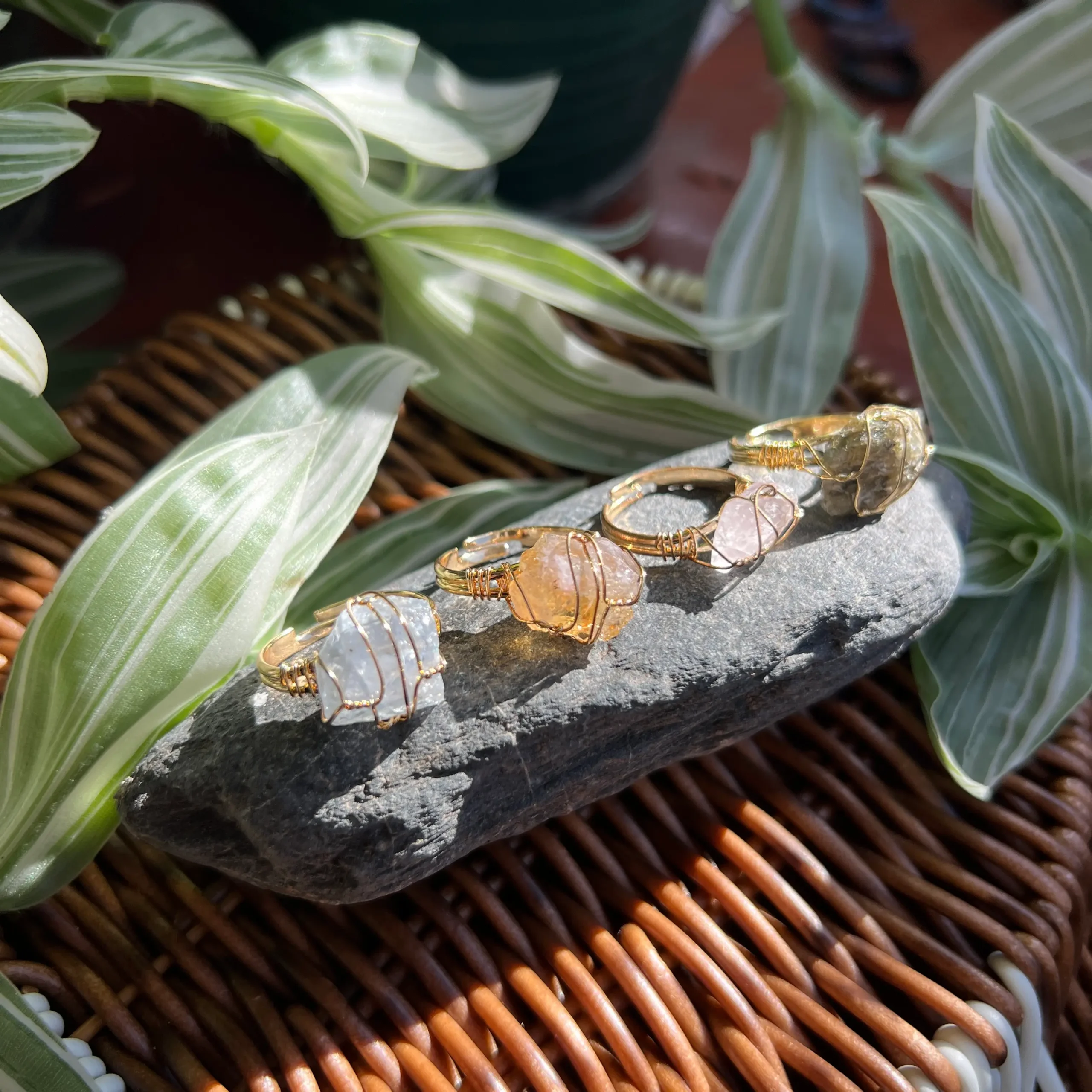 Compra anillos de cristales naturales en bruto en Honduras